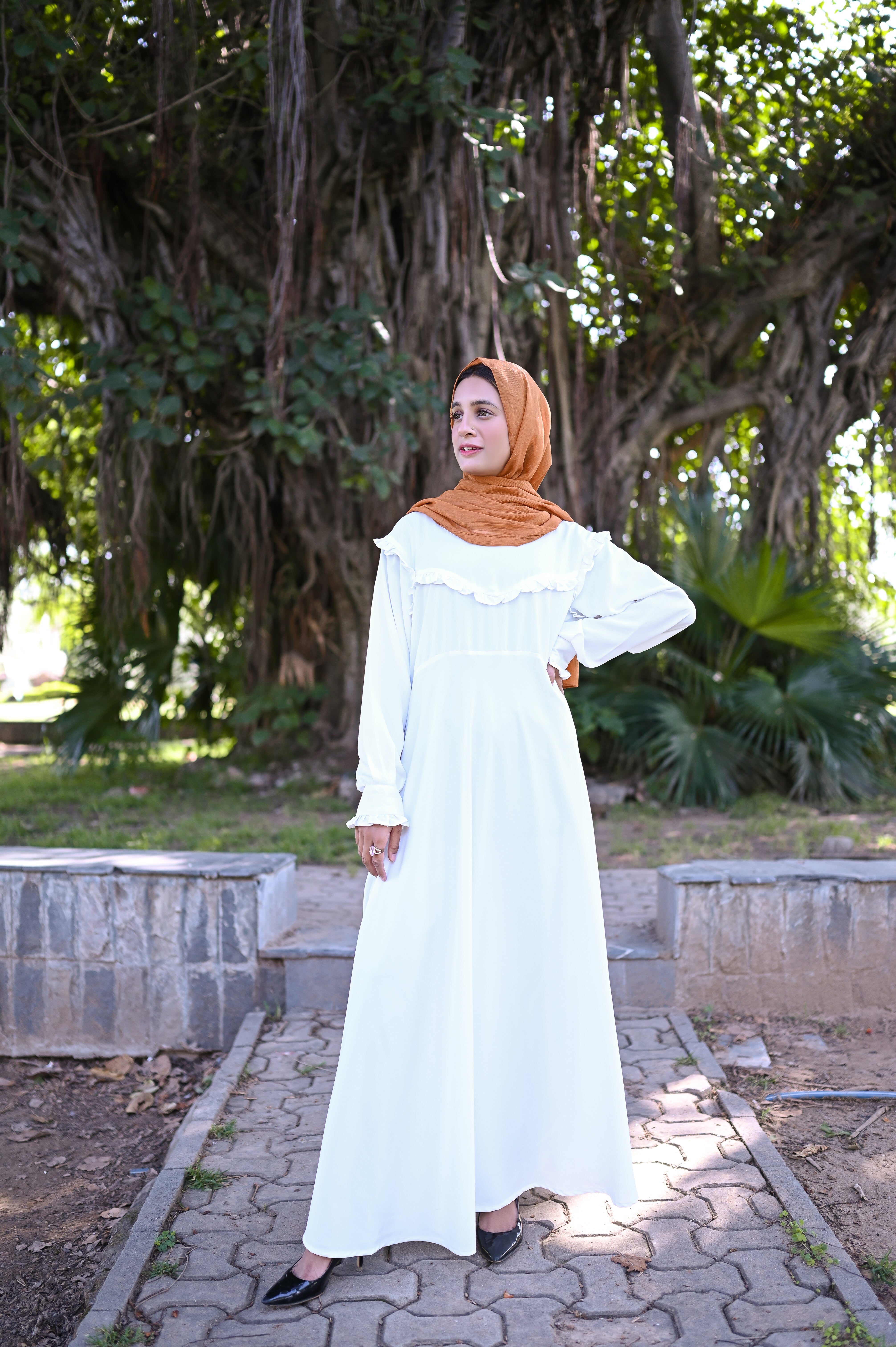 White Umbrella Bottom Abaya
