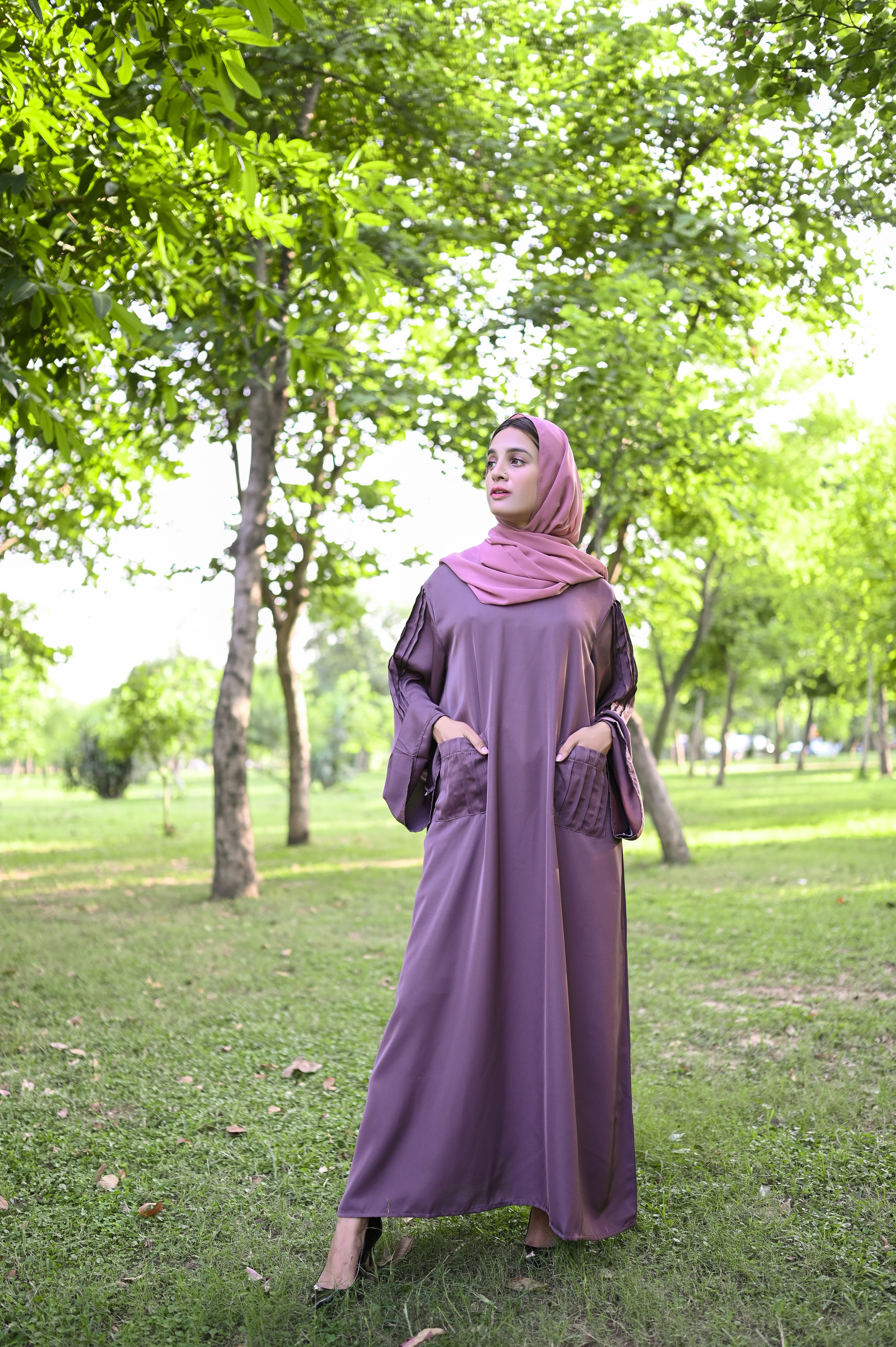 Chinese Violet Abaya